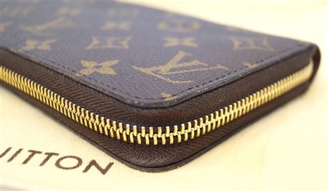 louis vuitton mens zipper wallet|Louis Vuitton zippy wallet price.